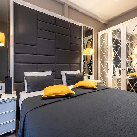 Sedef Pera * Κωνσταντινούπολη