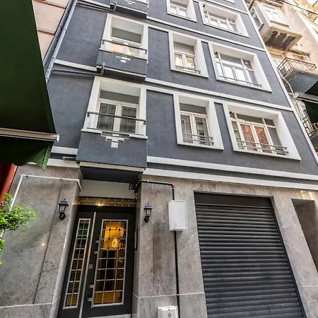 Sedef Pera Apartmán *